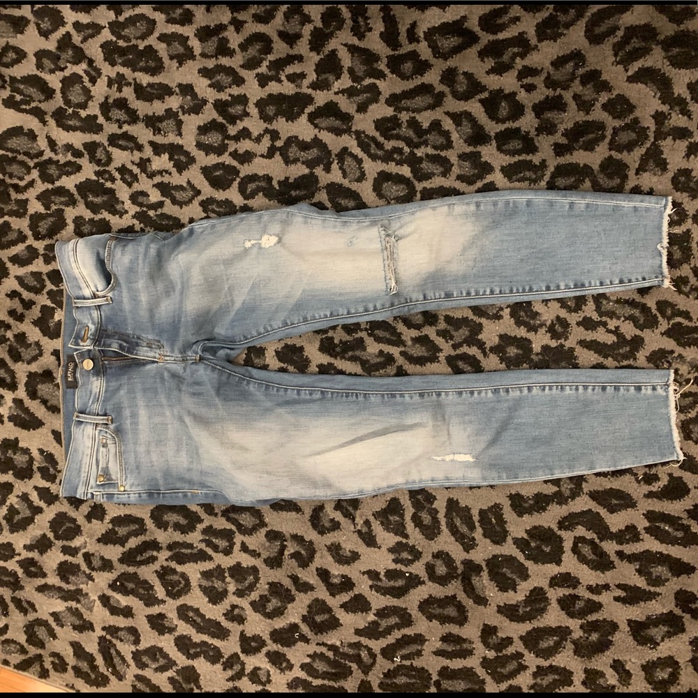Skinny Jeans - with rips